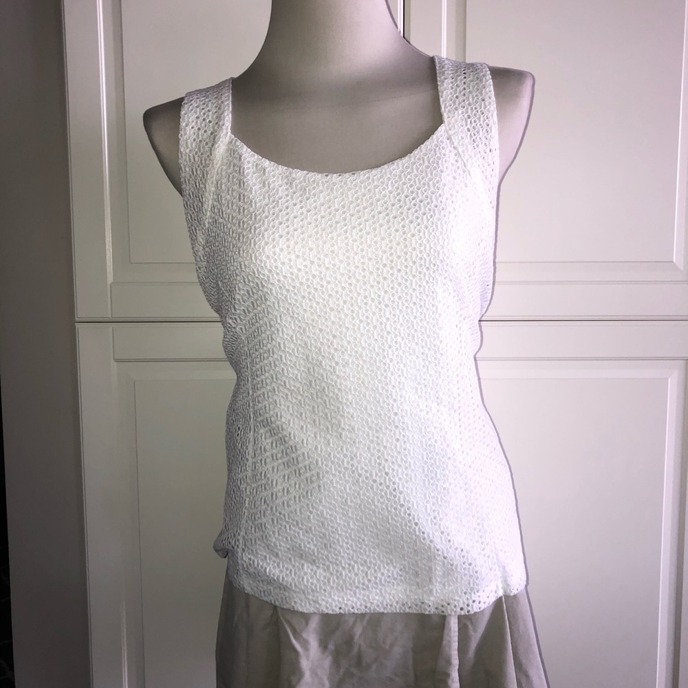 White Lace Back Zip Shell - Picture 3 of 10